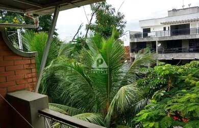 Imagem: A casa em condomínio possui 3 Dormitórios, 4 Banheiros, 2