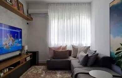 Imagem 6: Apartamento para venda possui 70 metros quadrados com 2 quartos em Lagoa - Rio de Janeiro