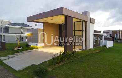 Imagem: A casa em condomínio possui 4 Dormitórios, 4 Banheiros, 2