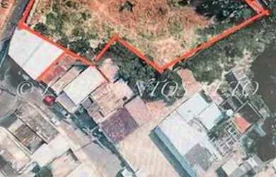 Imagem: O terreno possui 4.785m² de Área e está localizado em Ponta