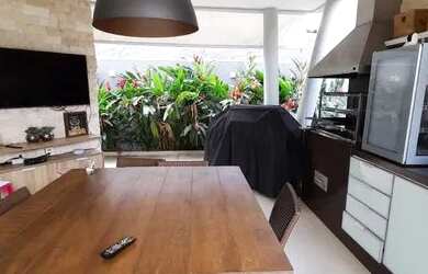 Imagem: A casa em condomínio possui 3 Dormitórios, 4 Banheiros, 2