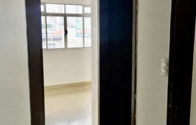 Imagem 8: Apartamento para aluguel tem 60 metros quadrados com 2 quartos em Centro...