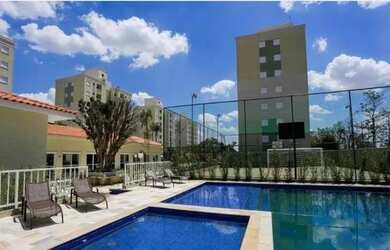 Imagem: O apartamento possui 2 Dormitórios, 1 Banheiro, 1 Vaga na garagem