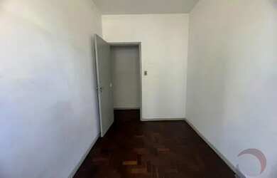 Imagem 7: Apartamento para venda com 58 metros quadrados com 2 quartos em Centro...