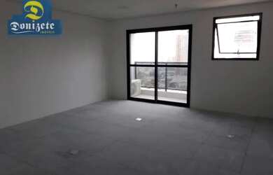 Imagem: O depósito possui 1 Vaga na garagem e 36m² de Área e está