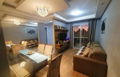 Imagem: O apartamento possui 3 Dormitórios, 1 Banheiro, 1 Vaga na garagem