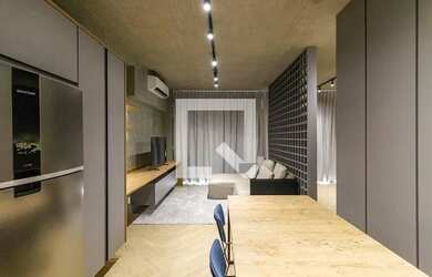 Imagem: O studio possui 1 Dormitório, 1 Banheiro, 1 Vaga na garagem