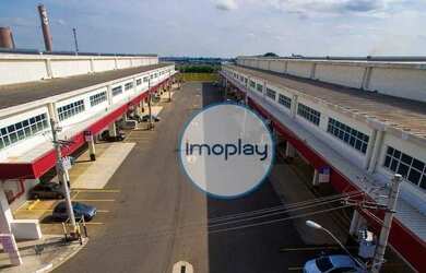 Imagem: O depósito possui 5 Vagas na garagem, 1.465m² de Área e