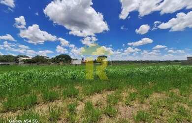 Imagem: O terreno possui 410m² de Área e está localizado em Jardim