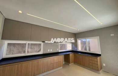 Imagem 7: Sobrado em condomínio fechado com 4 Suítes à venda, 360m² por R$ 2.450.000...