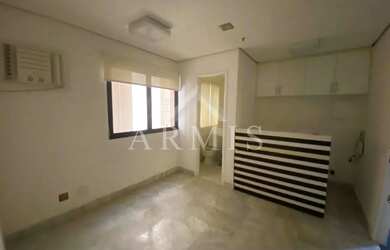 Imagem: O depósito possui 1 Vaga na garagem, 38m² de Área e está