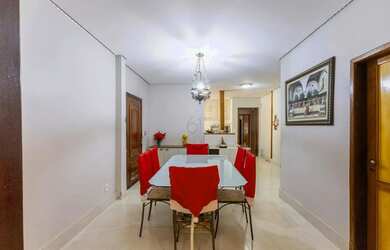 Imagem 6: Residencial Recanto dos Pássaros SHA Conj. 05 4 Quartos 8 Vagas