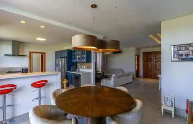 Imagem 12: Imóvel para aluguel e venda possui 403 metros quadrados com 4 quartos