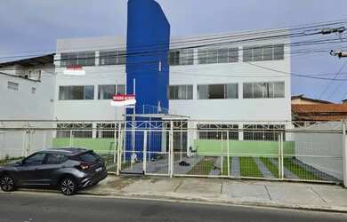 Imagem: O depósito possui 670m² de Área e está localizado em Centro