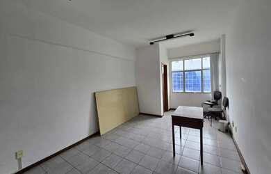 Imagem 2: Sala Comercial para Alugar no Lourdes (Frente) 28 m², 1 Banheiro, Portaria 24h