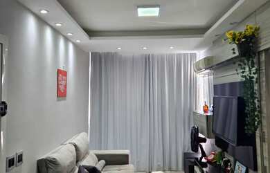 Imagem: O apartamento possui 2 Dormitórios, 2 Banheiros, 2 Vagas na