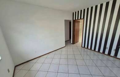 Imagem: O apartamento possui 2 Dormitórios, 1 Banheiro, 65m² de Área