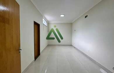 Imagem: O depósito possui 20m² de Área e está localizado em Centro