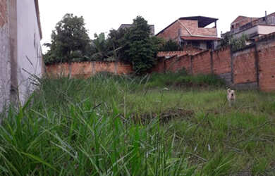 Imagem: O terreno possui 360m² de Área e está localizado em Cruzeiro