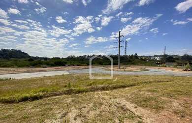 Imagem: O terreno possui 500m² de Área e está localizado em Caucaia