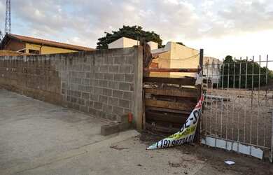 Imagem: O terreno possui 1.000m² de Área e está localizado em Vila