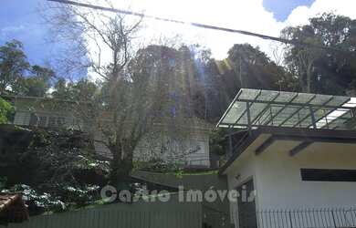 Imagem 1: MARAVILHOSA CASA EM PETRÓPOLIS COM PISCINA : BAIRRO QUARTEIRÃO INGELHEIN
