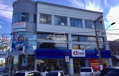 Imagem: O depósito possui 1 Vaga na garagem, 50m² de Área e está