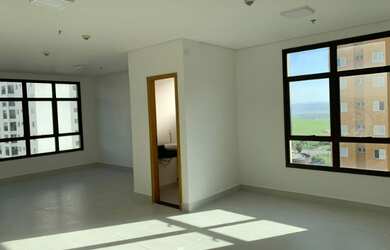 Imagem: O depósito possui 1 Vaga na garagem, 52m² de Área e está