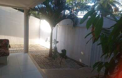 Imagem 1: Imóvel em Salvador. Piscina, 250m² de Área, 3 Vagas na garageme3 Dormitórios