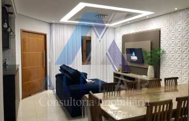 Imagem: A casa possui 3 Dormitórios, 2 Banheiros, 3 Vagas na garagem