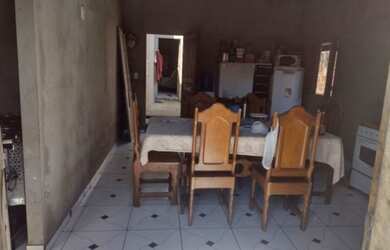 Imagem: A casa possui 2 Dormitórios, 2 Banheiros, 38m² de Área e