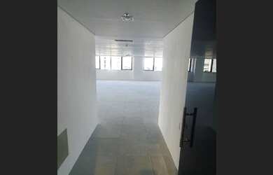 Imagem 3: Sala corporativa para aluguel com 322 metros quadrados