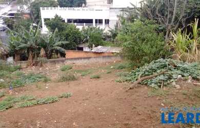 Imagem: O terreno possui 500m² de Área e está localizado em Fazenda