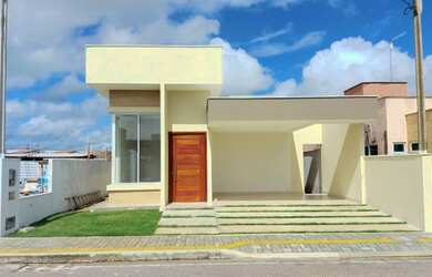 Imagem: A casa em condomínio possui 3 Dormitórios, 3 Banheiros, 2