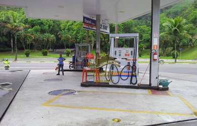 Imagem 6: Ponto de Posto de Gasolina à venda, 814 m² por R$ 300.000 - Vila Ligya - Guarujá/SP