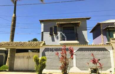 Imagem: A casa possui 3 Dormitórios, 3 Banheiros, 160m² de Área e