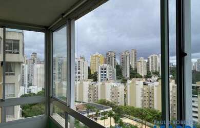 Imagem: O apartamento possui 3 Dormitórios, 2 Banheiros, 2 Vagas na