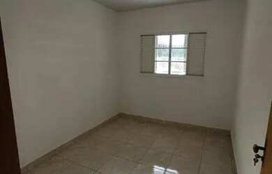 Imagem 8: Locação casa Jd Cerejeiras de Frente ao Poli Esportivos