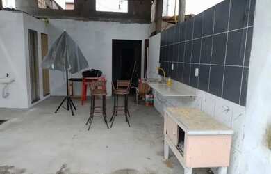 Imagem: A casa possui 2 Banheiros, 160m² de Área e está localizado