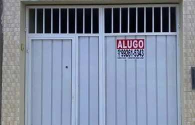 Imagem 1: Casa na Brasília. Varanda, 1 Vaga na garageme2 Dormitórios