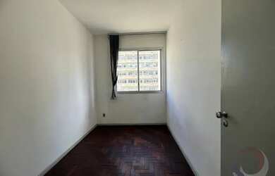 Imagem 6: Apartamento para venda com 58 metros quadrados com 2 quartos em Centro...