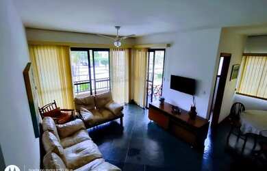 Imagem: O apartamento possui 3 Dormitórios, 3 Vagas na garagem e está