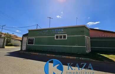 Imagem: A casa em condomínio possui 3 Dormitórios, 2 Banheiros, 2