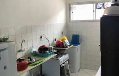 Imagem: A casa possui 2 Dormitórios, 1 Banheiro e está localizado