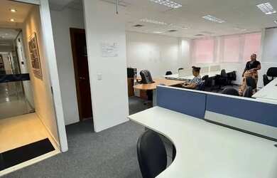 Imagem 6: Sala Comercial Salvador Shopping Business 118m² Tancredo Neves Caminho das Árvores Decorad