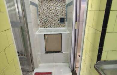 Imagem 11: Casa térrea independente de 01 quarto na rua Enéas Martins perto da...