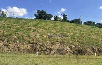 Imagem: O terreno à venda possui 250m² de Área e Imóvel novo e está