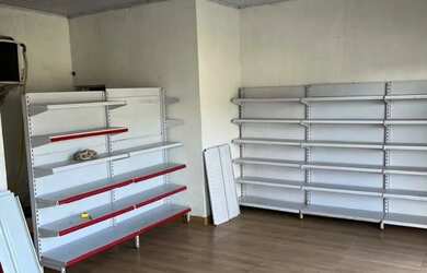 Imagem 3: Casa com ponto comercial na principal conj canaranas