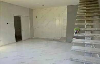 Imagem: A casa possui 3 Dormitórios, 3 Banheiros, 2 Vagas na garagem