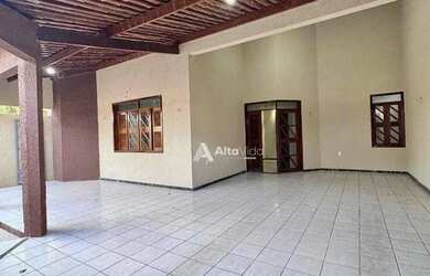 Imagem 2: Casa Exclusiva no Planalto Treze de Maio com Três Suítes